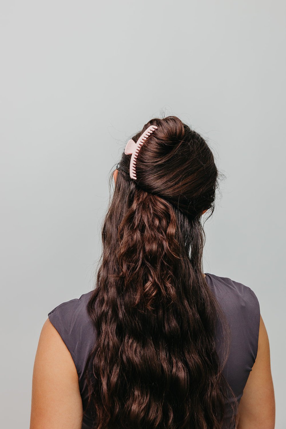MATTE MIDI HOLD EVERYTHING CLAW - Poppy & Vine
