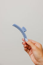 MATTE MIDI HOLD EVERYTHING CLAW - Poppy & Vine