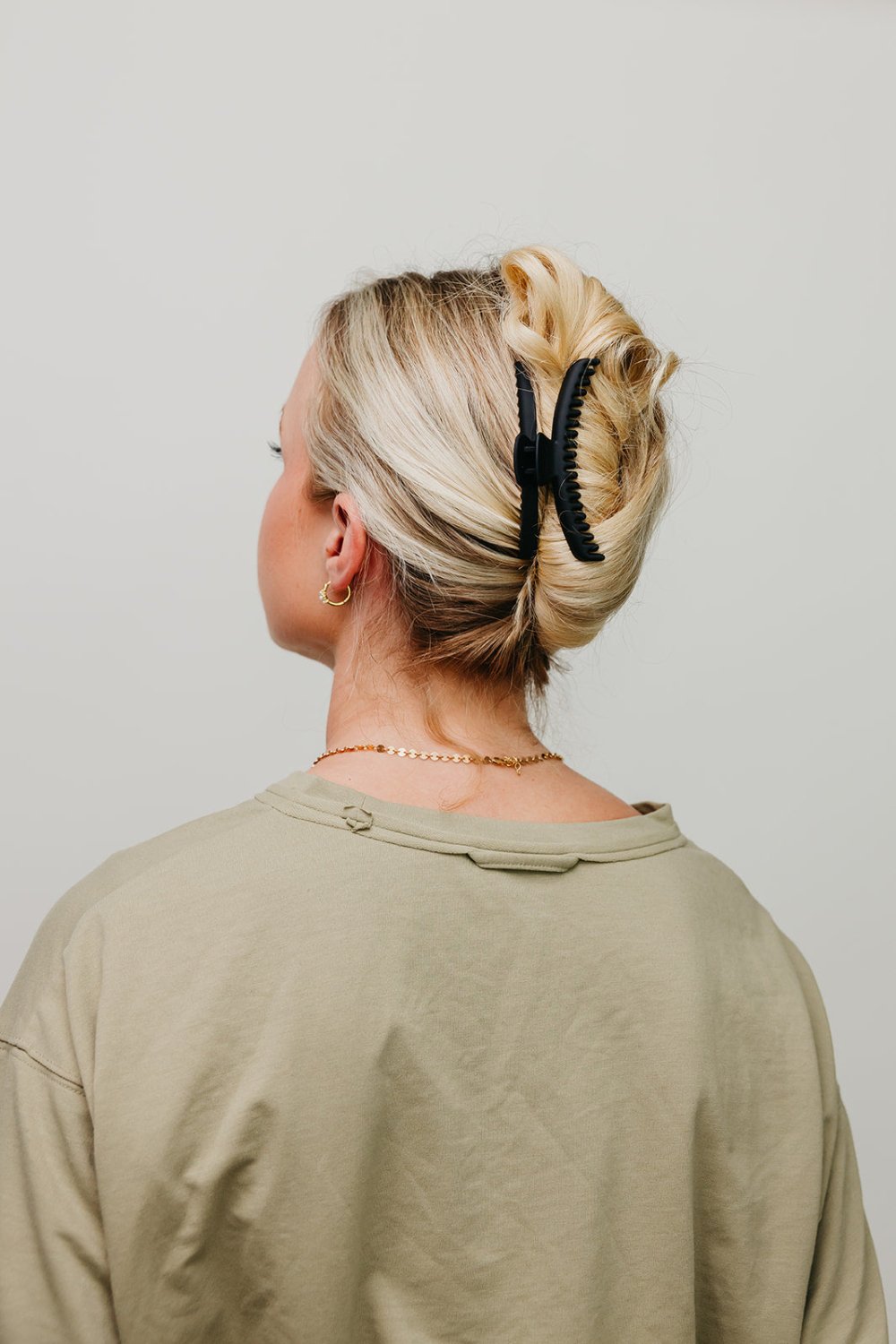 MATTE MIDI HOLD EVERYTHING CLAW - Poppy & Vine