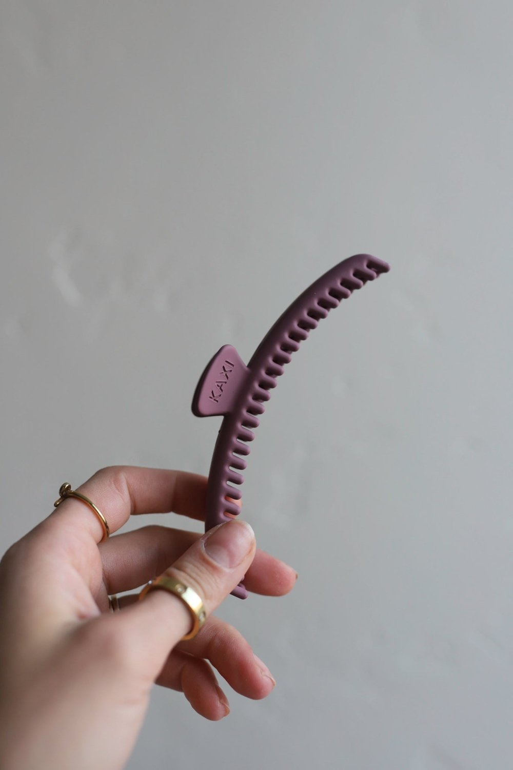 MATTE ORIGINAL HOLD EVERYTHING CLAW - Poppy & Vine