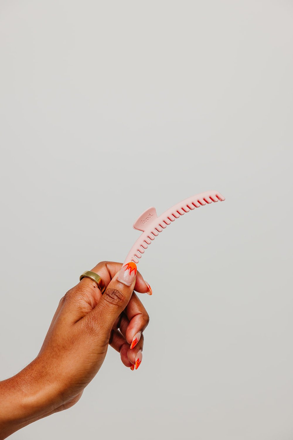 MATTE ORIGINAL HOLD EVERYTHING CLAW - Poppy & Vine