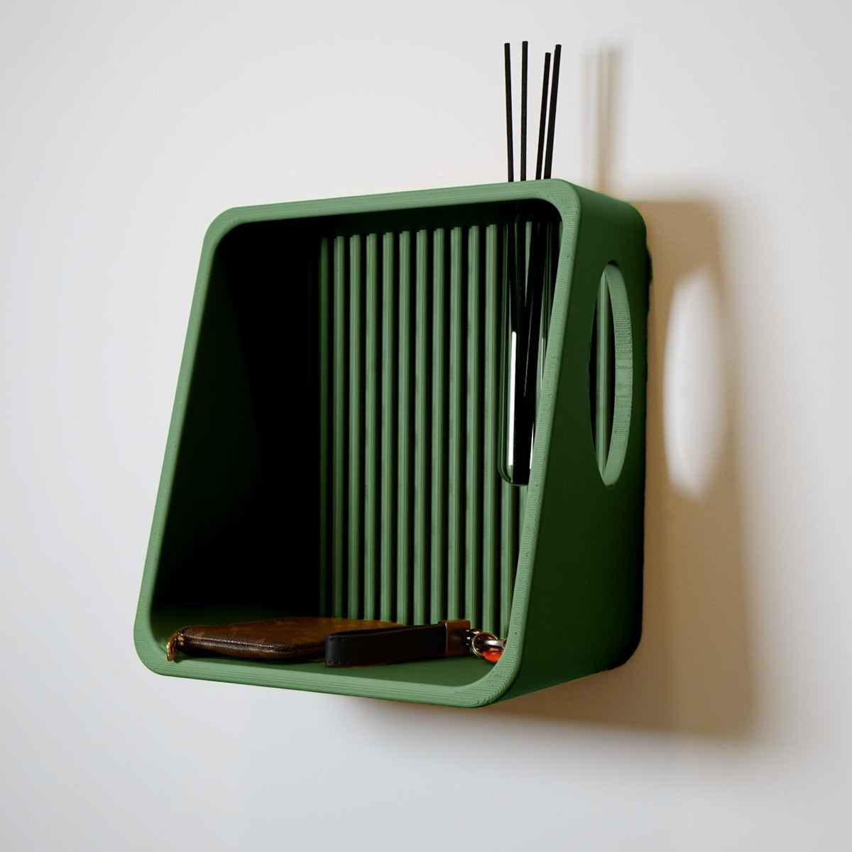 Modern Floating Wall Shelf, Propagation or Reed Diffuser - Poppy & Vine