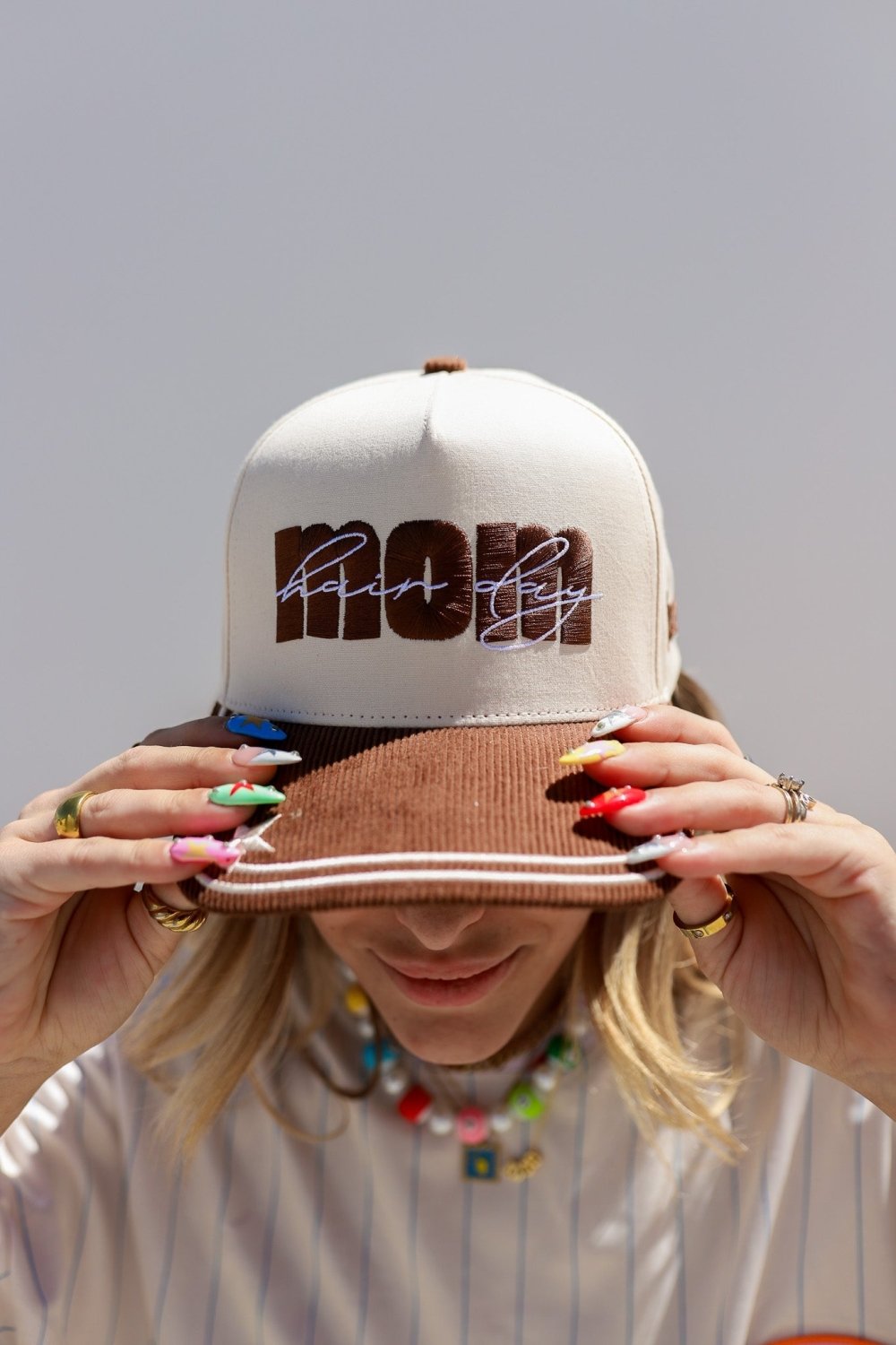 MOM HAIR DAY TRUCKER HAT - Poppy & Vine
