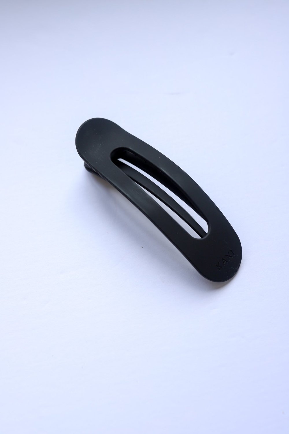 OVERSIZED LAY DOWN CLAW - Poppy & Vine