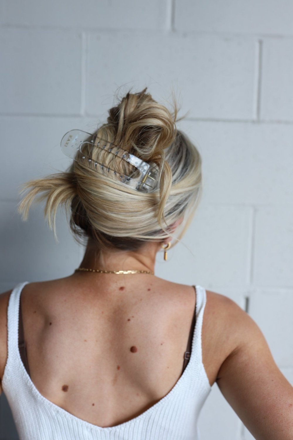 OVERSIZED LAY DOWN CLAW - Poppy & Vine