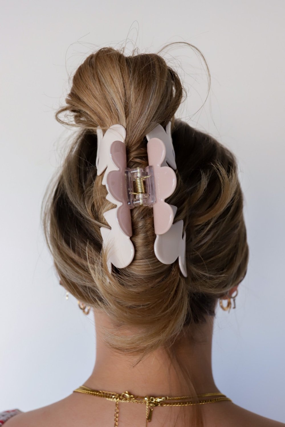 PINKY PETAL ARCH CLAW - Poppy & Vine