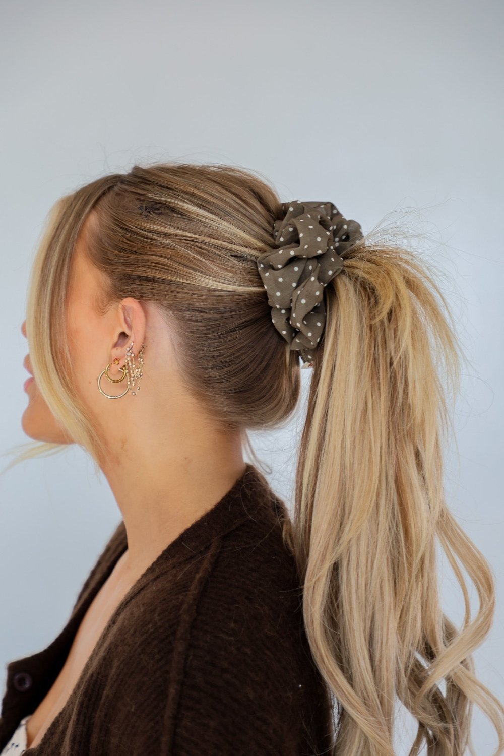 POLKA DOT OVERSIZED SCRUNCHIE - Poppy & Vine