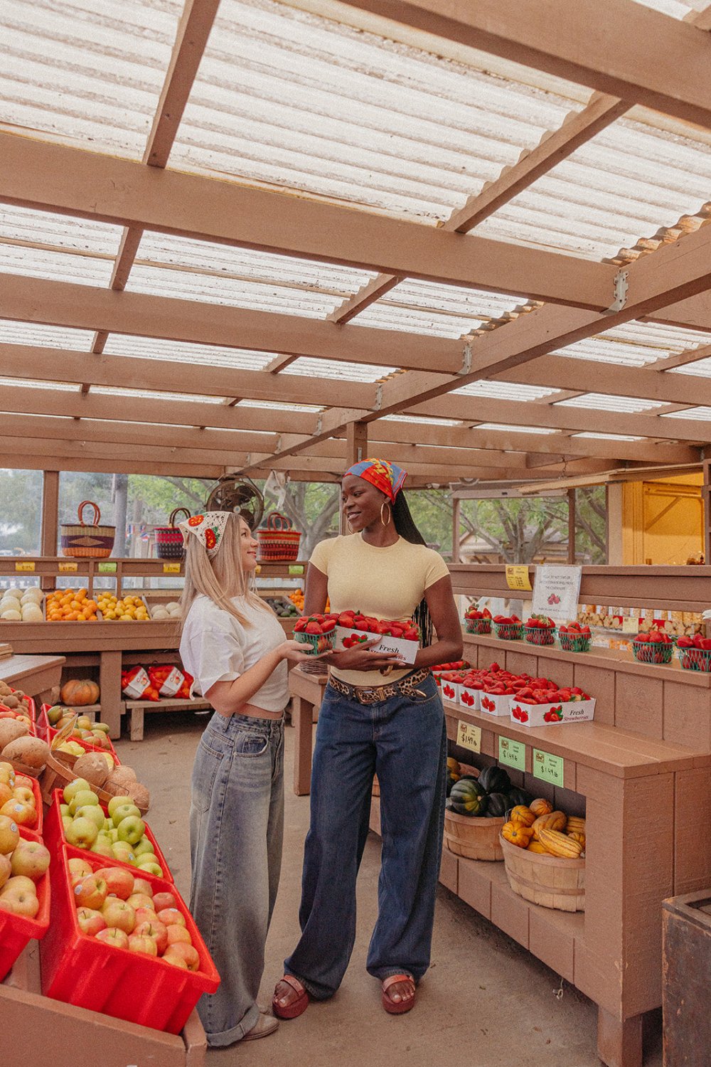 SHOP LOCAL BANDANA - Poppy & Vine