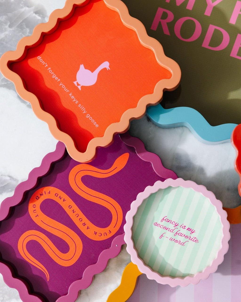 Silly Goose Lacquer Tray - Poppy & Vine