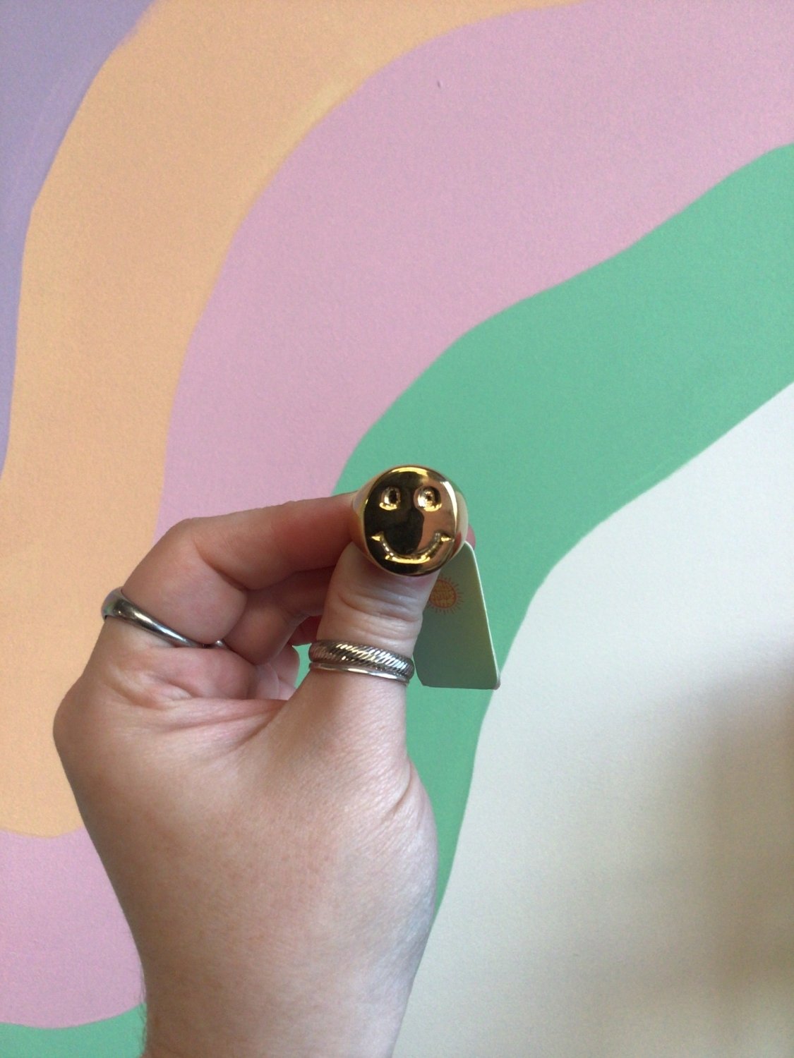 Smiling Statement Ring - Poppy & Vine