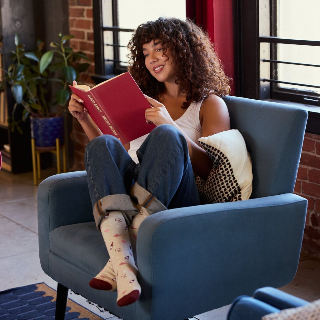 Socks that Give Books - Poppy & Vine