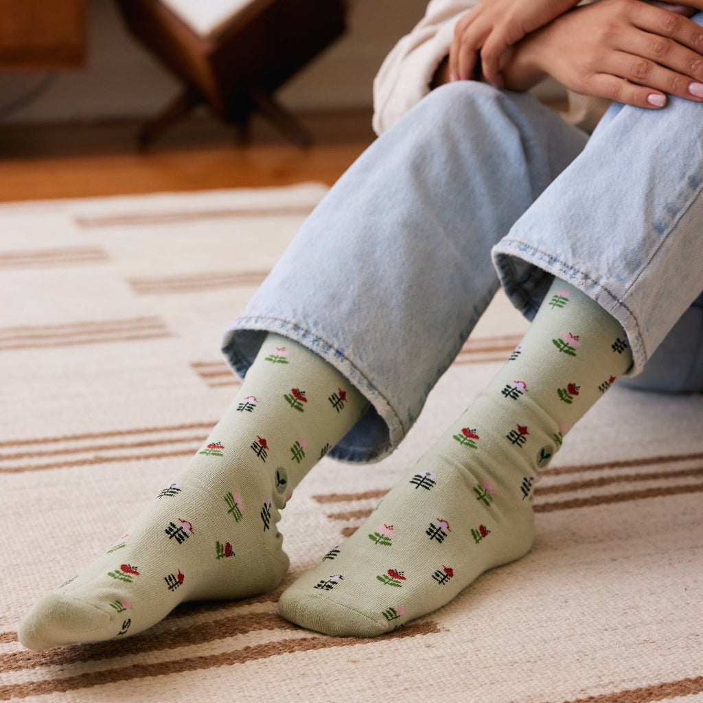 Socks that Plant Trees - Poppy & Vine