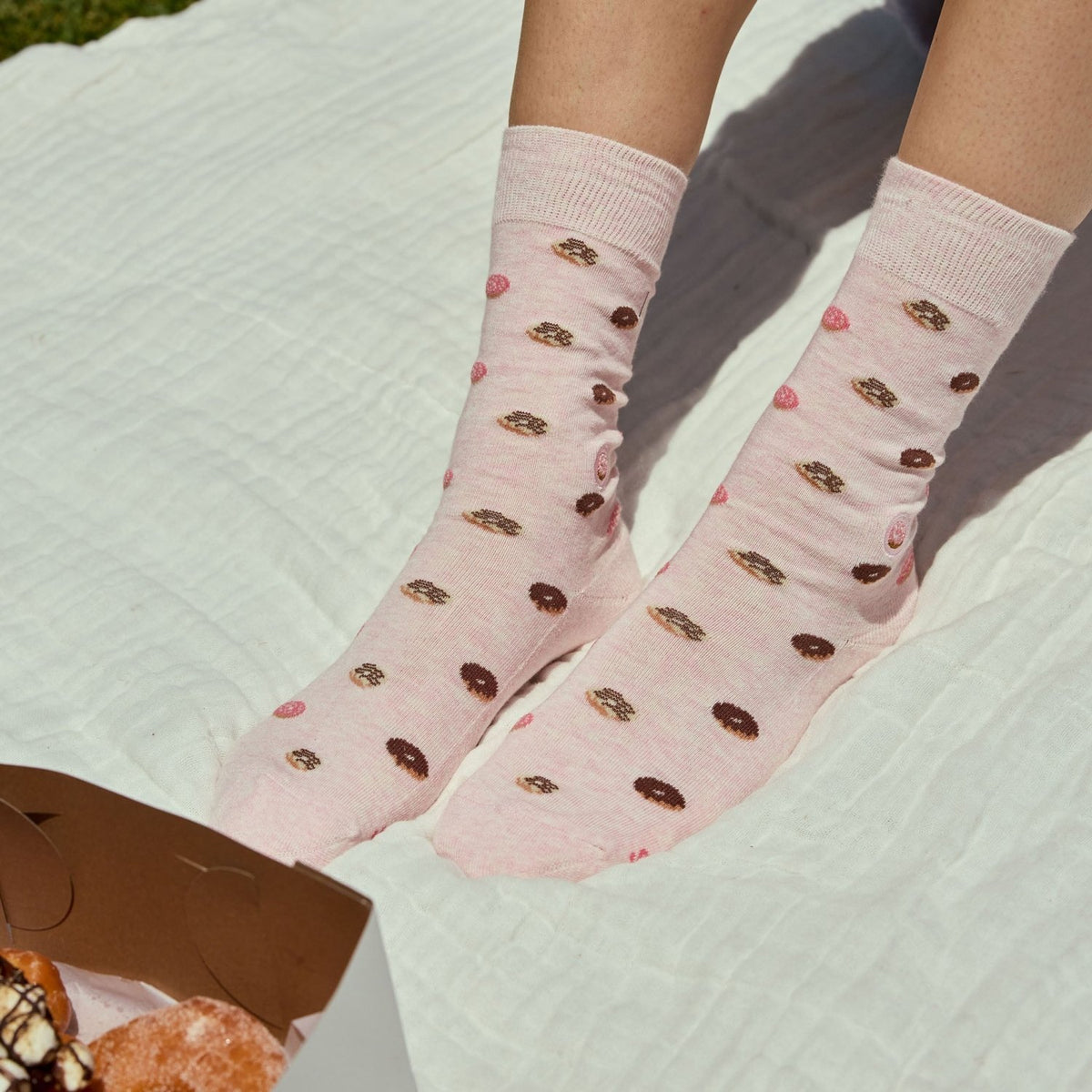 Socks that Provide Meals - Poppy & Vine