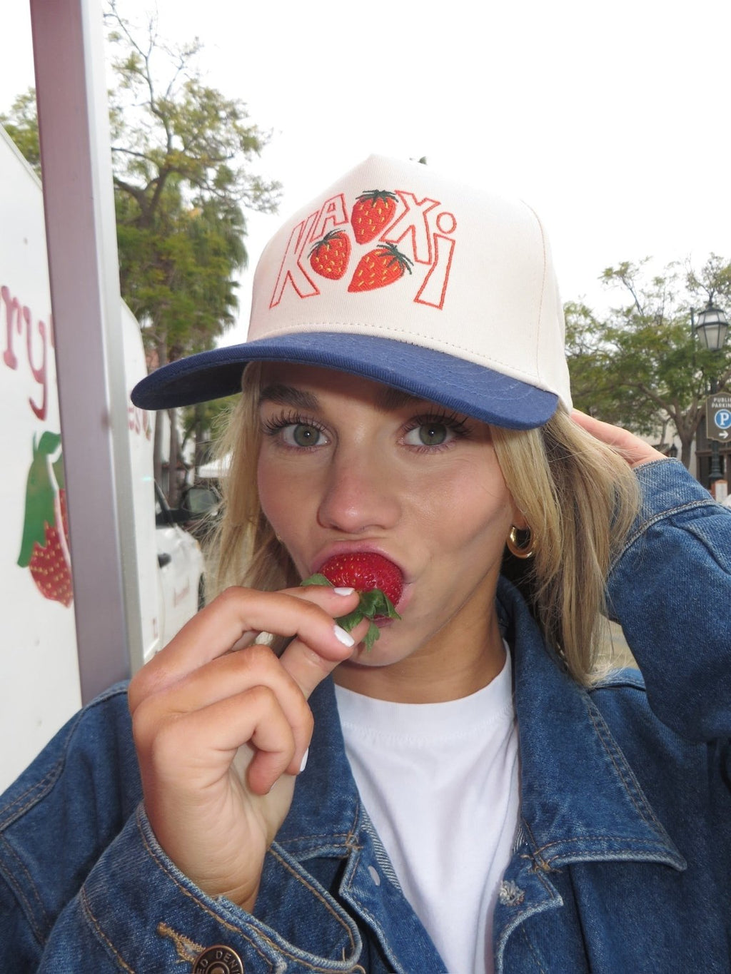 STRAWBERRY KAXI TRUCKER HAT - Poppy & Vine