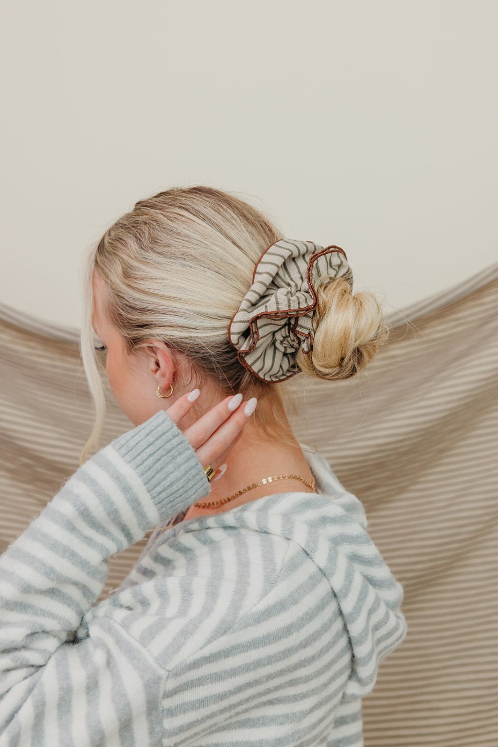 STRIPED CORSET SCRUNCHIE - Poppy & Vine