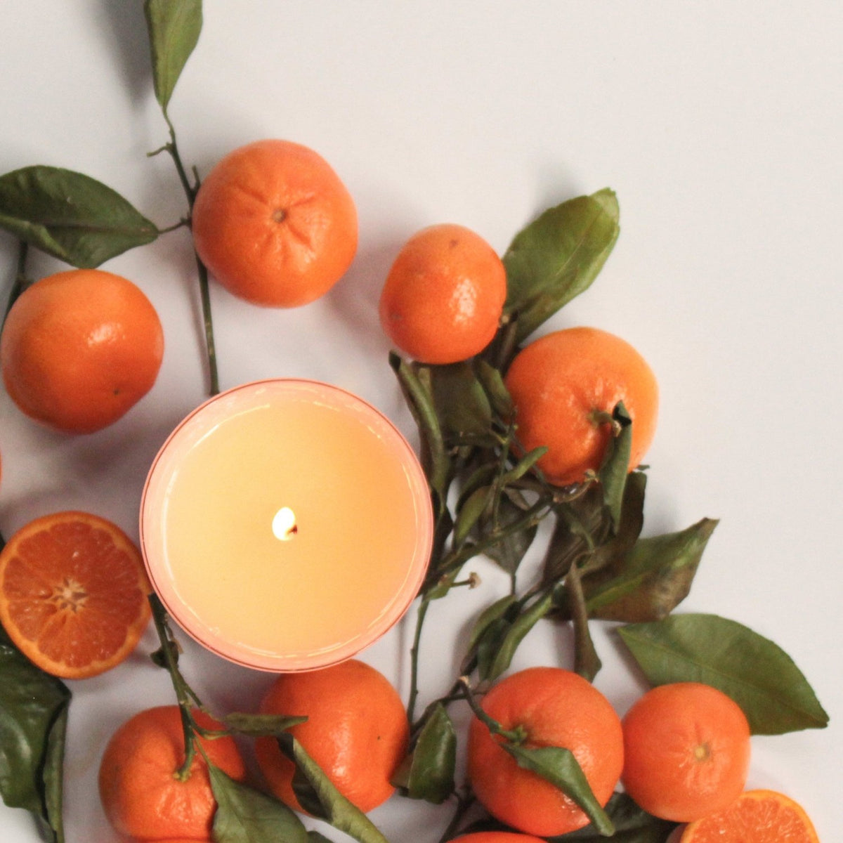 Sun 9 oz. Hue Candle (Sparkling Citrus) - Poppy & Vine