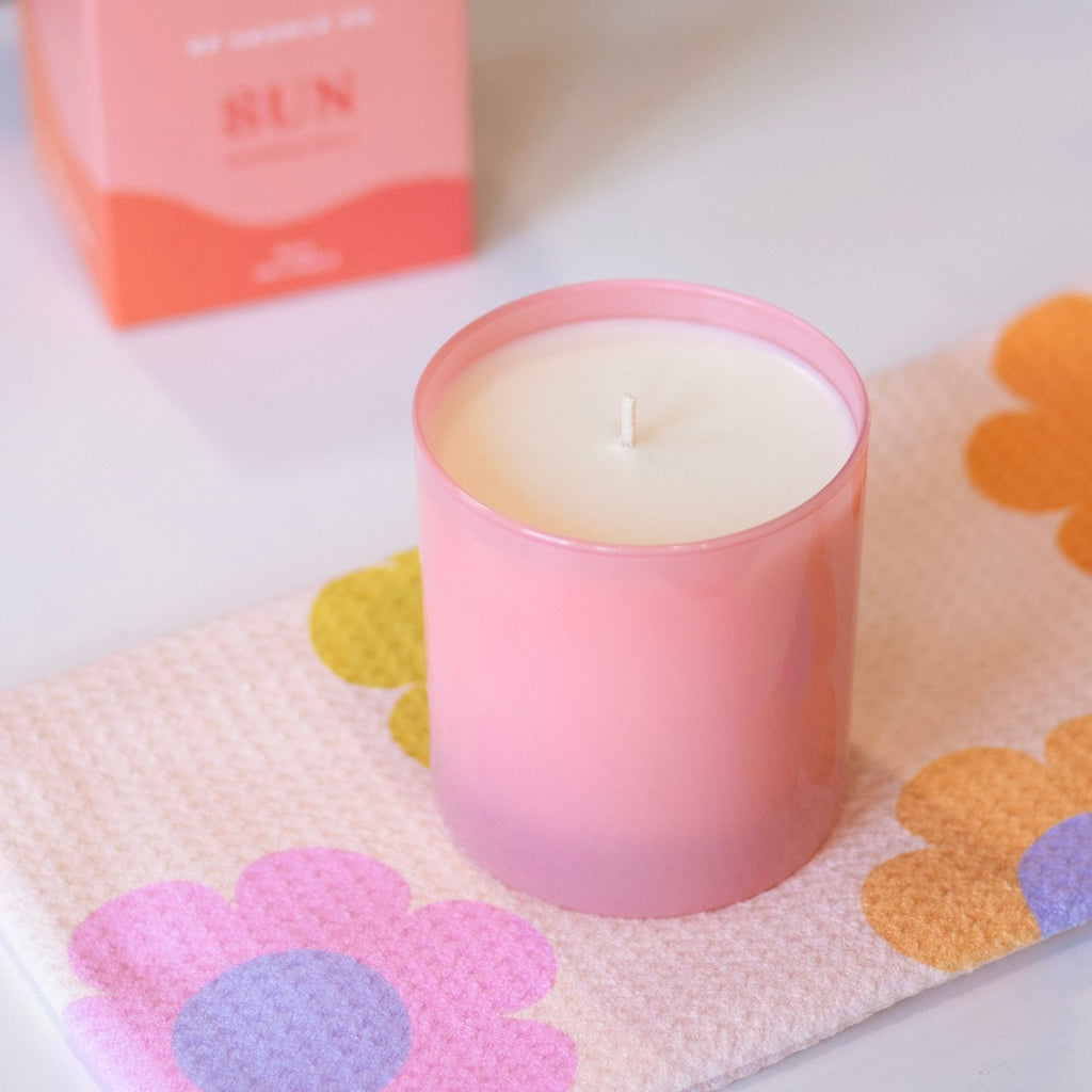 Sun 9 oz. Hue Candle (Sparkling Citrus) - Poppy & Vine