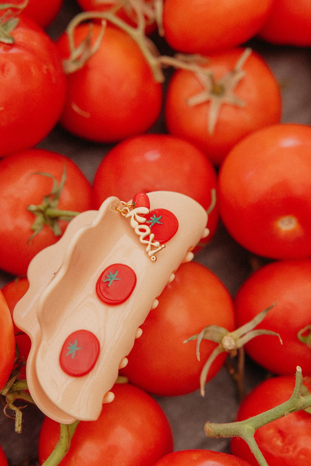 TOMATO CHARMED CLAW - Poppy & Vine