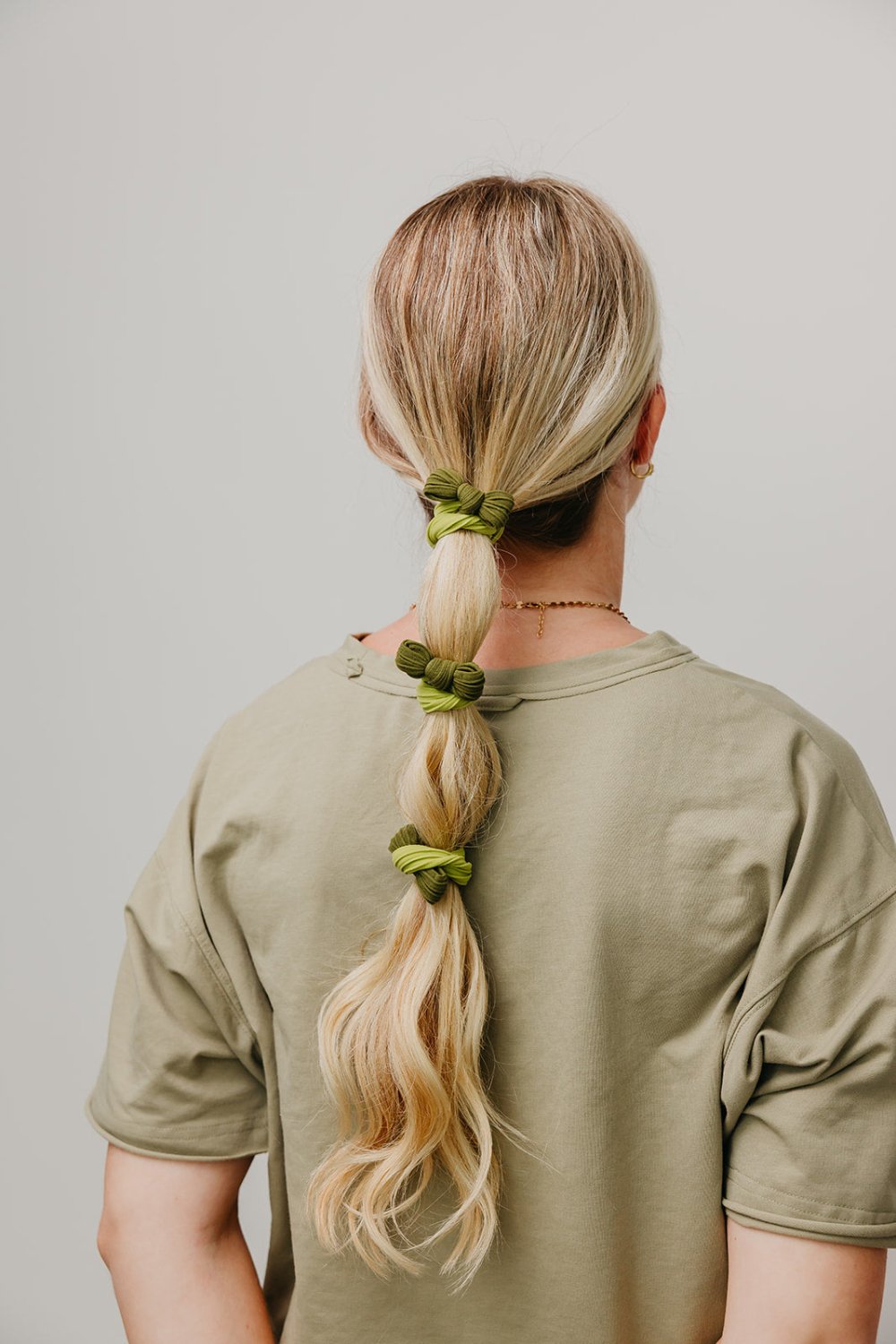TWO TONED BOW SLICK BACK PONYTAILS (PACK OF 3) - Poppy & Vine