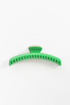 TWO-TONED SHINY MIDI HOLD EVERYTHING CLAW - Poppy & Vine