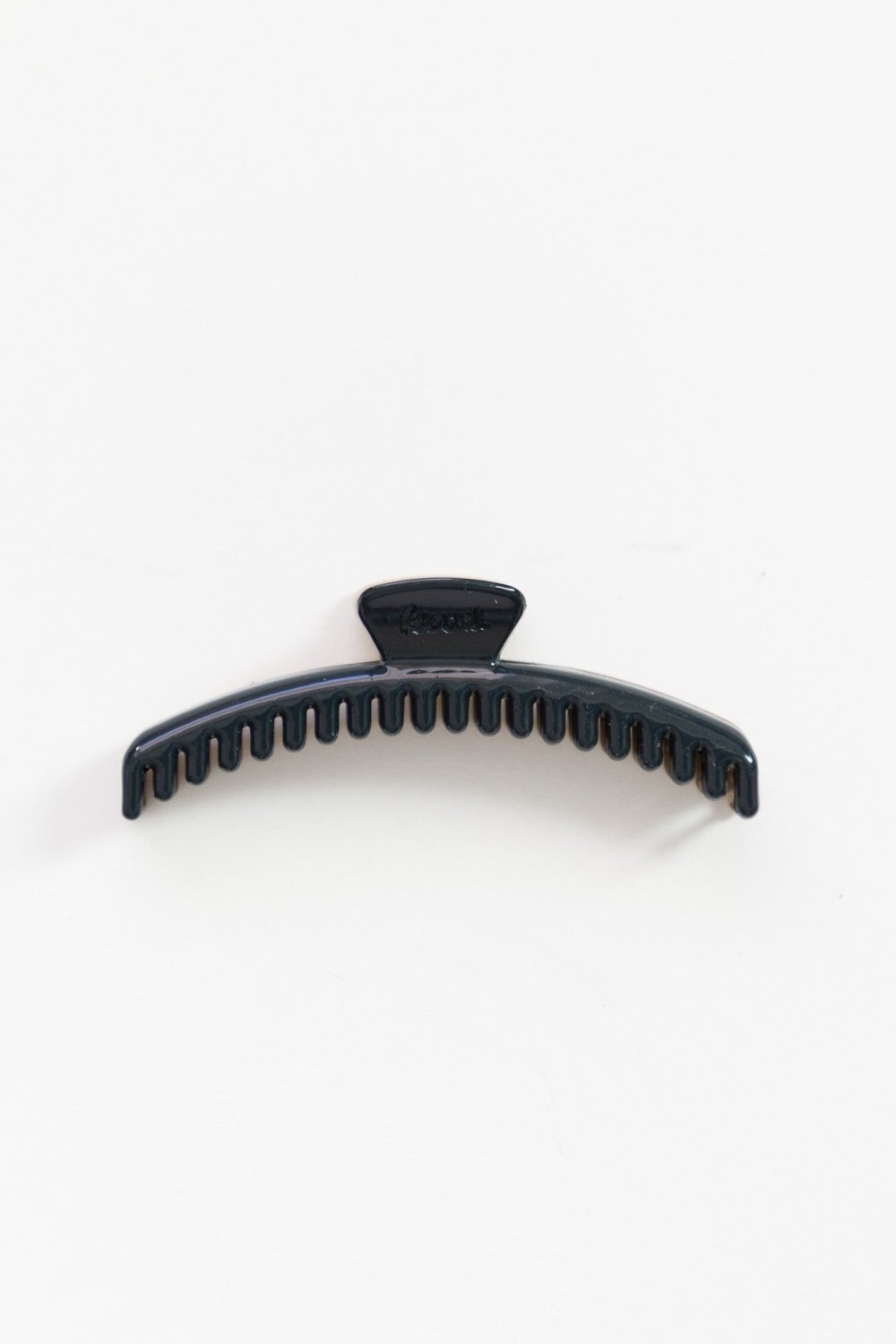 TWO-TONED SHINY MIDI HOLD EVERYTHING CLAW - Poppy & Vine