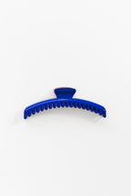 TWO-TONED SHINY MIDI HOLD EVERYTHING CLAW - Poppy & Vine