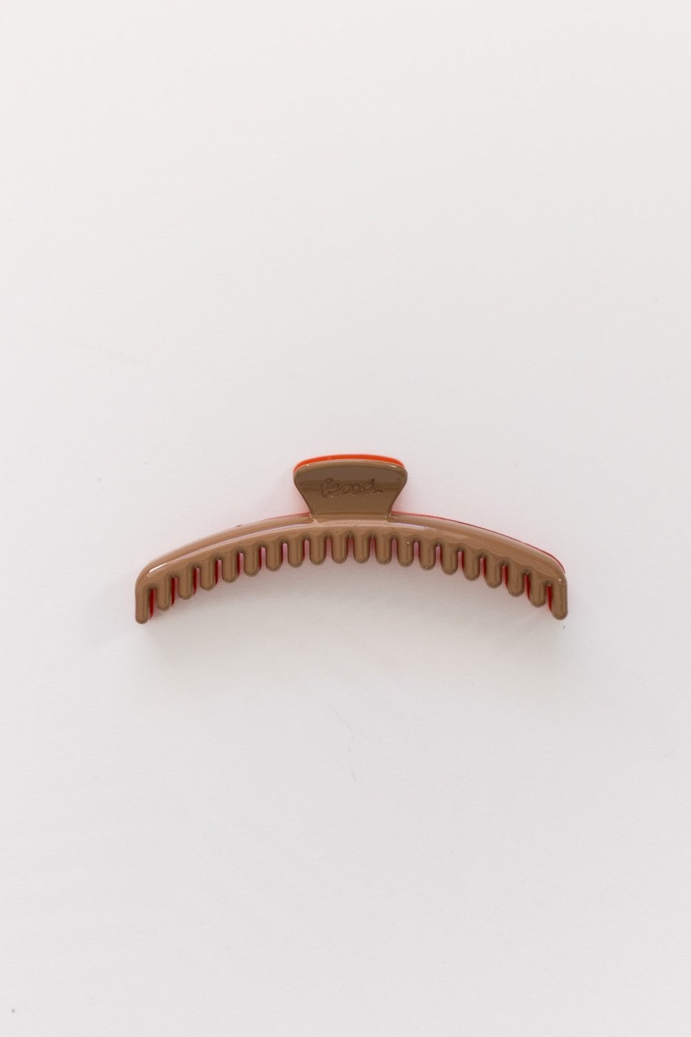 TWO-TONED SHINY MIDI HOLD EVERYTHING CLAW - Poppy & Vine