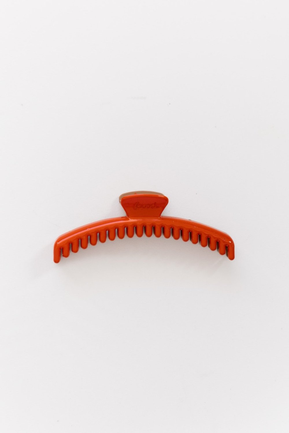 TWO-TONED SHINY MIDI HOLD EVERYTHING CLAW - Poppy & Vine