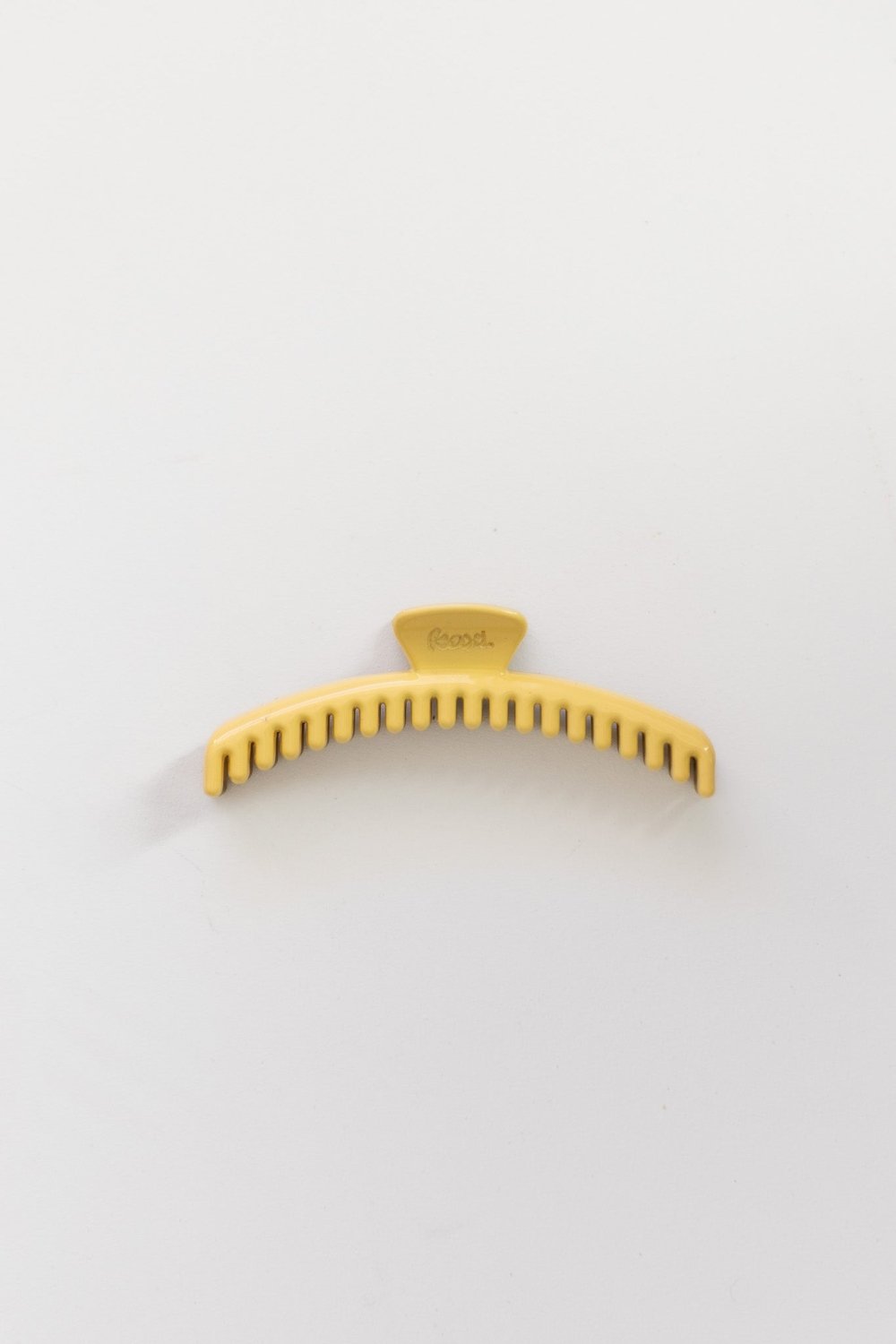 TWO-TONED SHINY MIDI HOLD EVERYTHING CLAW - Poppy & Vine