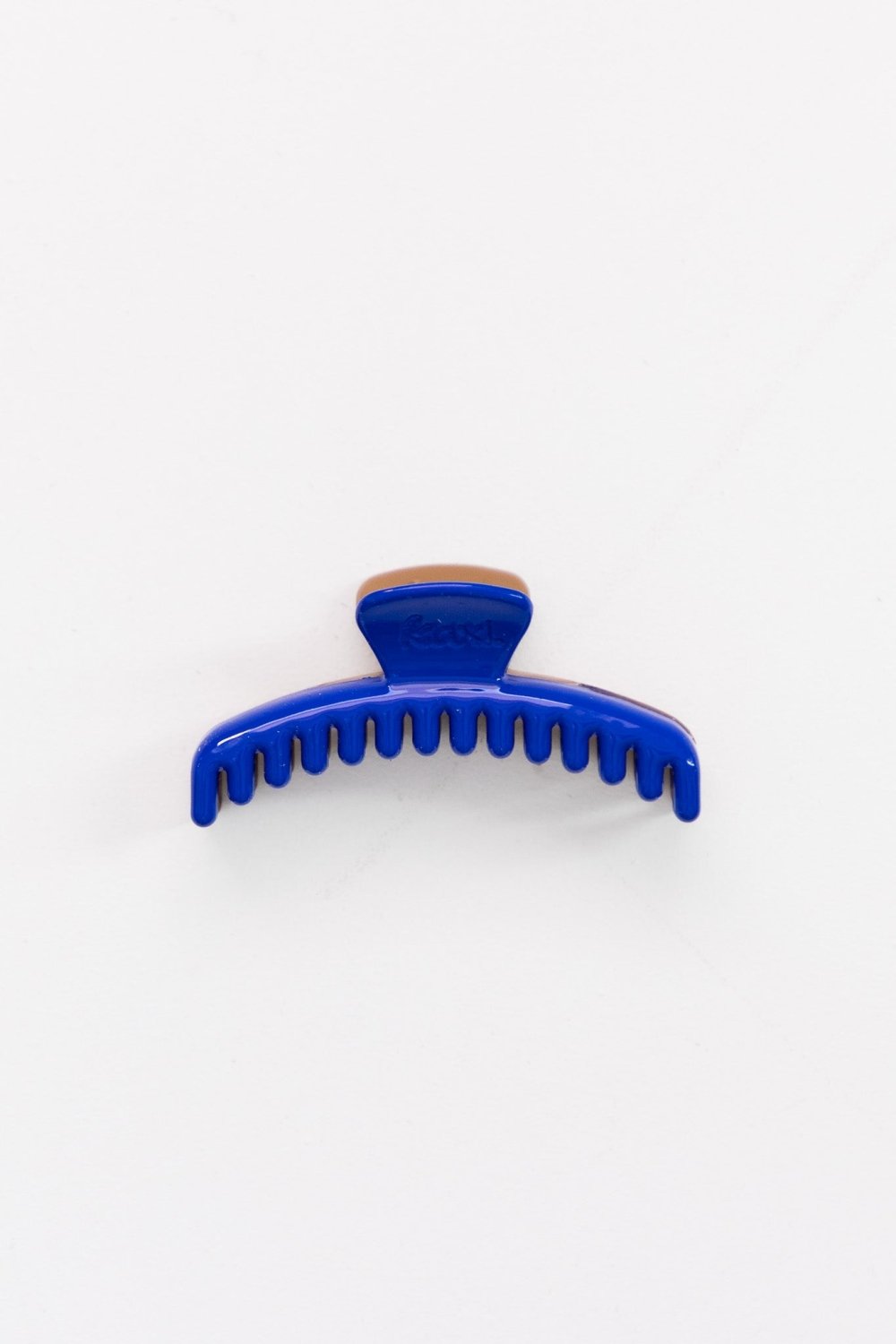 TWO TONED SHINY MINI HOLD EVERYTHING CLAW - Poppy & Vine