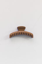 TWO TONED SHINY MINI HOLD EVERYTHING CLAW - Poppy & Vine