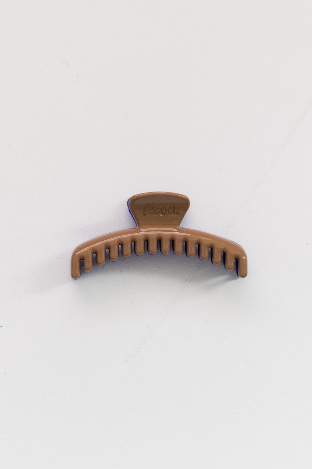 TWO TONED SHINY MINI HOLD EVERYTHING CLAW - Poppy & Vine