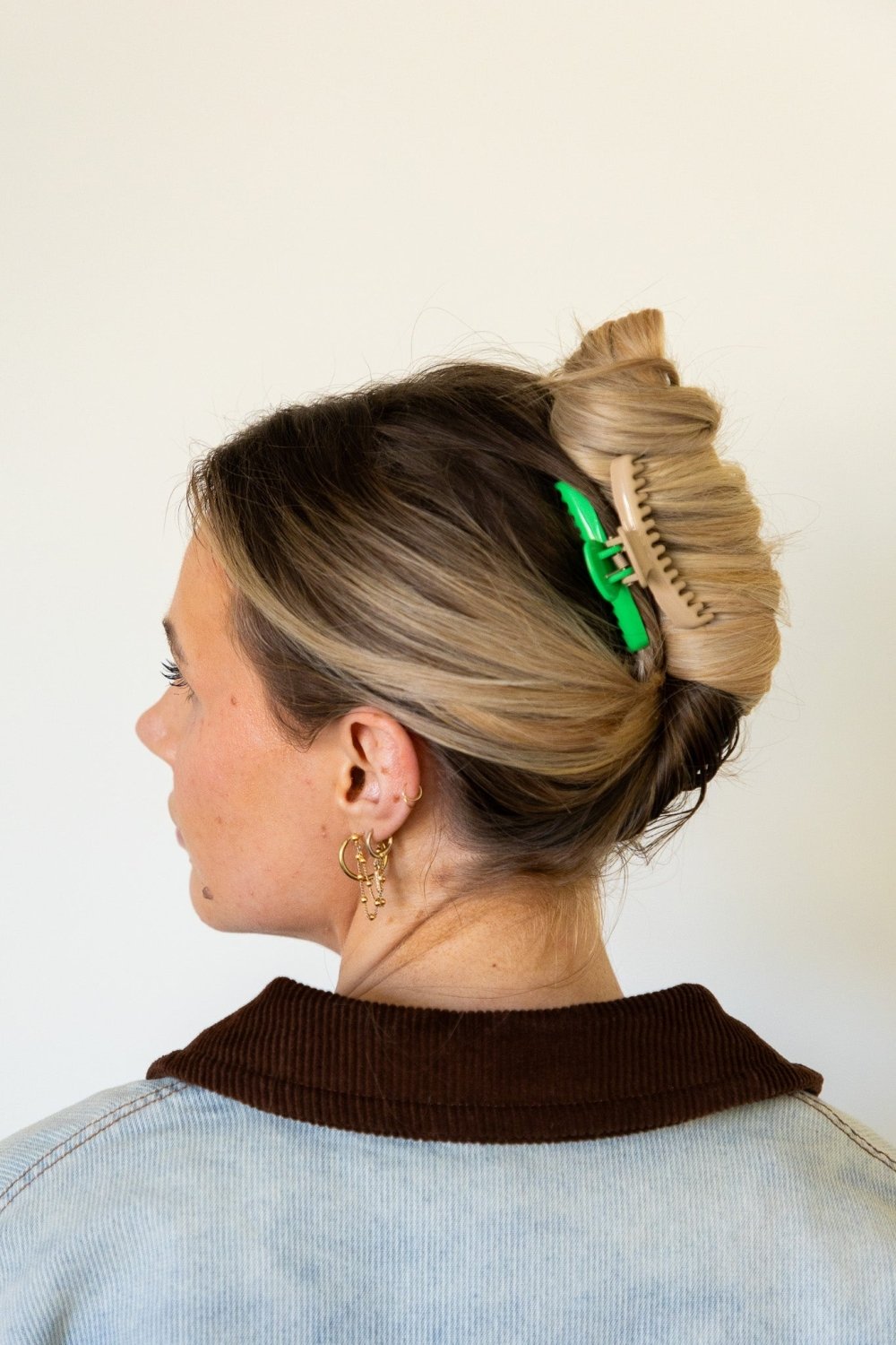 TWO TONED SHINY MINI HOLD EVERYTHING CLAW - Poppy & Vine