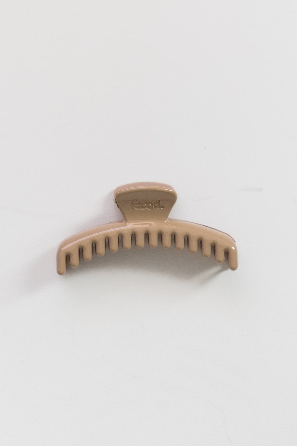TWO TONED SHINY MINI HOLD EVERYTHING CLAW - Poppy & Vine
