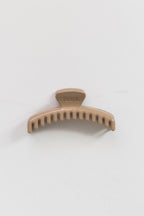 TWO TONED SHINY MINI HOLD EVERYTHING CLAW - Poppy & Vine
