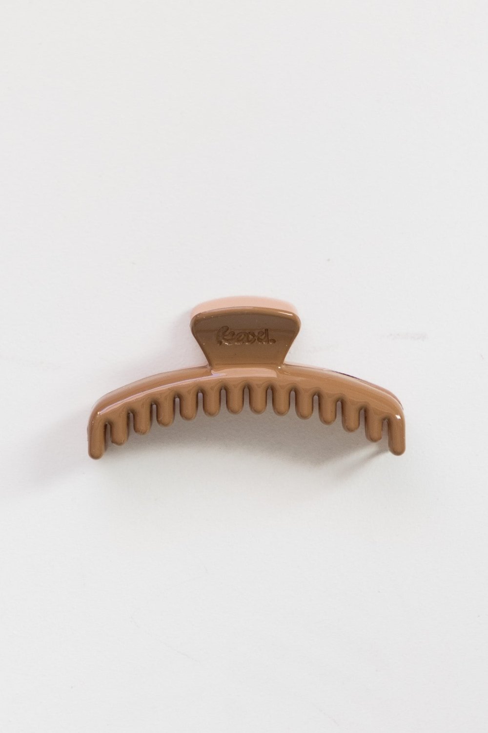 TWO TONED SHINY MINI HOLD EVERYTHING CLAW - Poppy & Vine