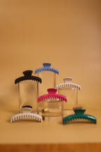 TWO TONED SHINY MINI HOLD EVERYTHING CLAW - Poppy & Vine