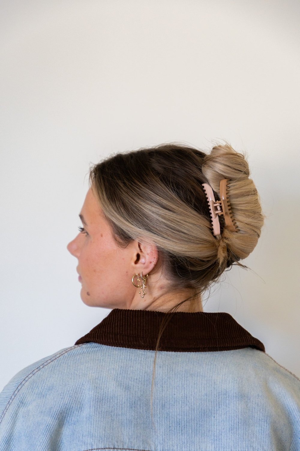 TWO TONED SHINY MINI HOLD EVERYTHING CLAW - Poppy & Vine