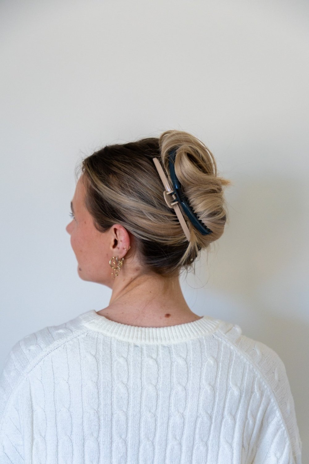 TWO-TONED SHINY ORIGINAL HOLD EVERYTHING CLAW - Poppy & Vine