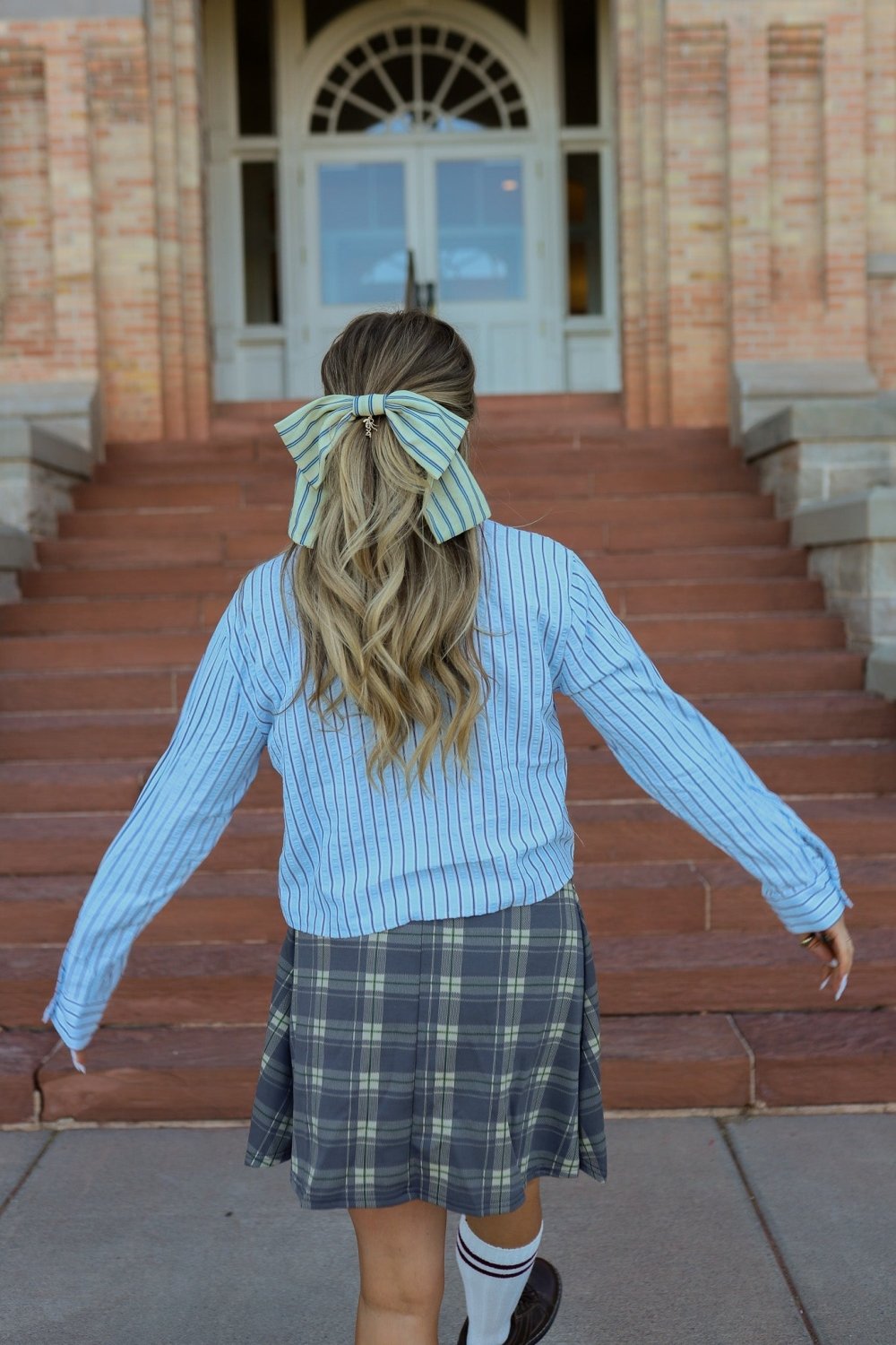 UNIVERSITY STRIPED SLOUCHY BOW - Poppy & Vine