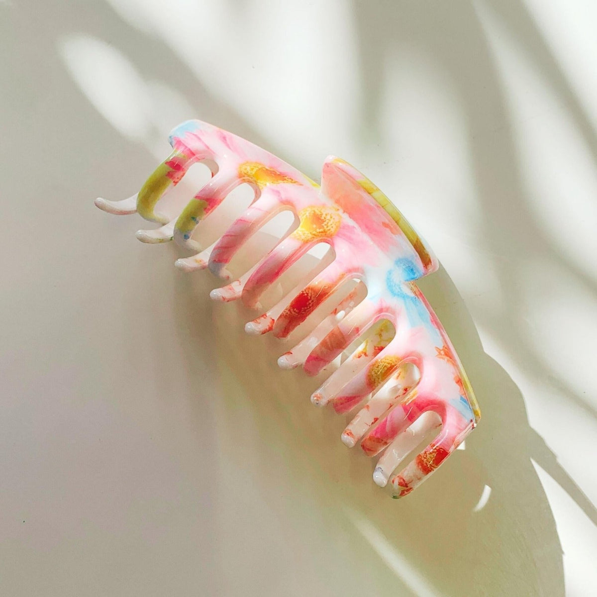 Velvet Claws Hair Clip | The Lobster in Primavera Floral on White - Poppy & Vine