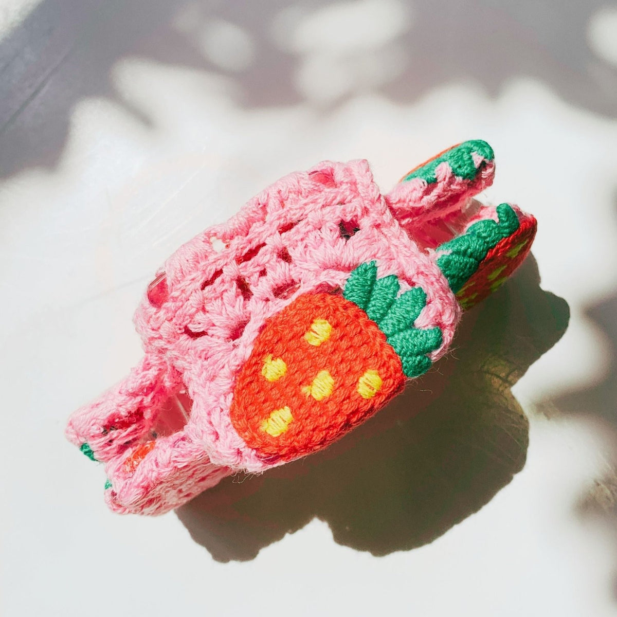 Velvet Claws Strawberry Granny Square Hair Claw - Poppy & Vine