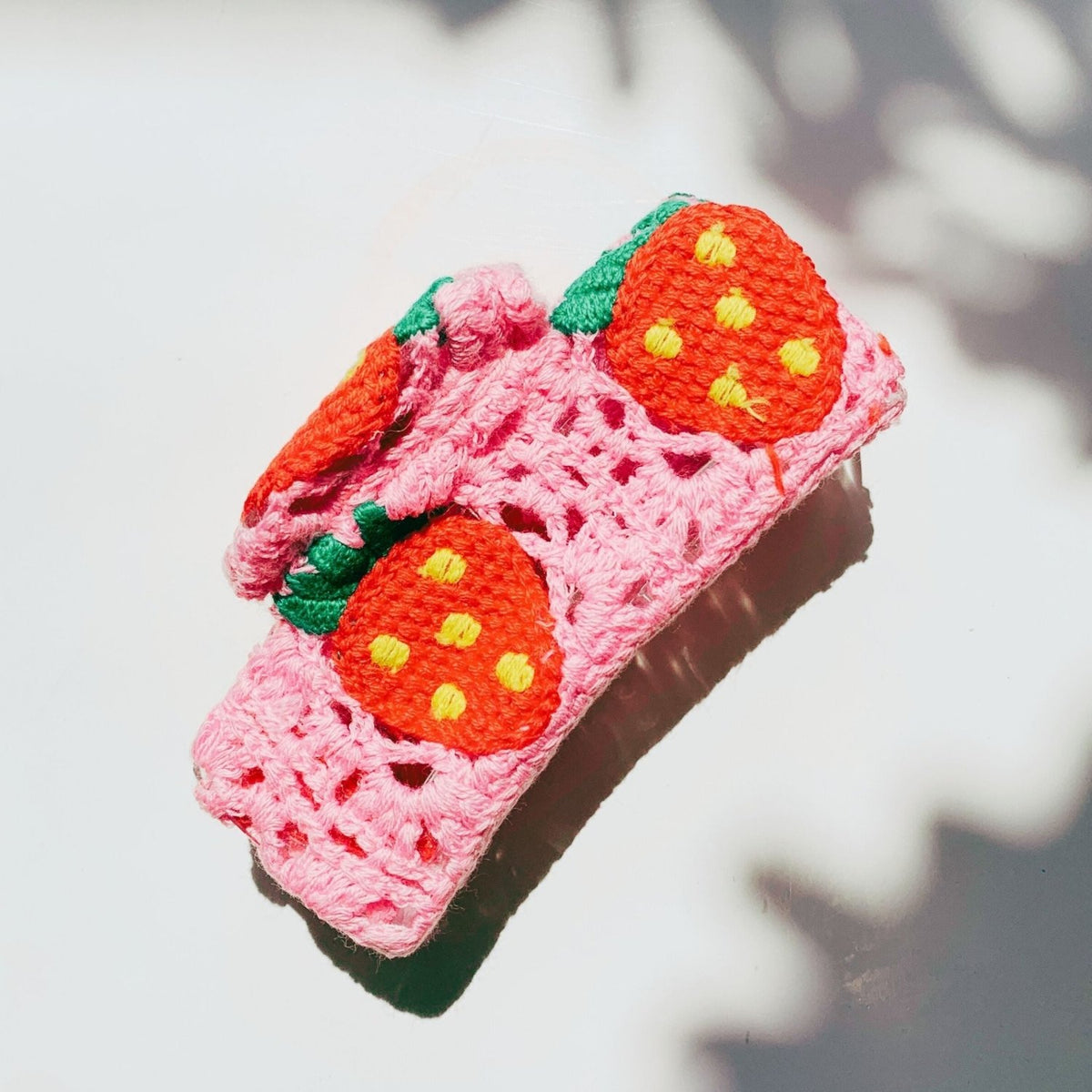 Velvet Claws Strawberry Granny Square Hair Claw - Poppy & Vine