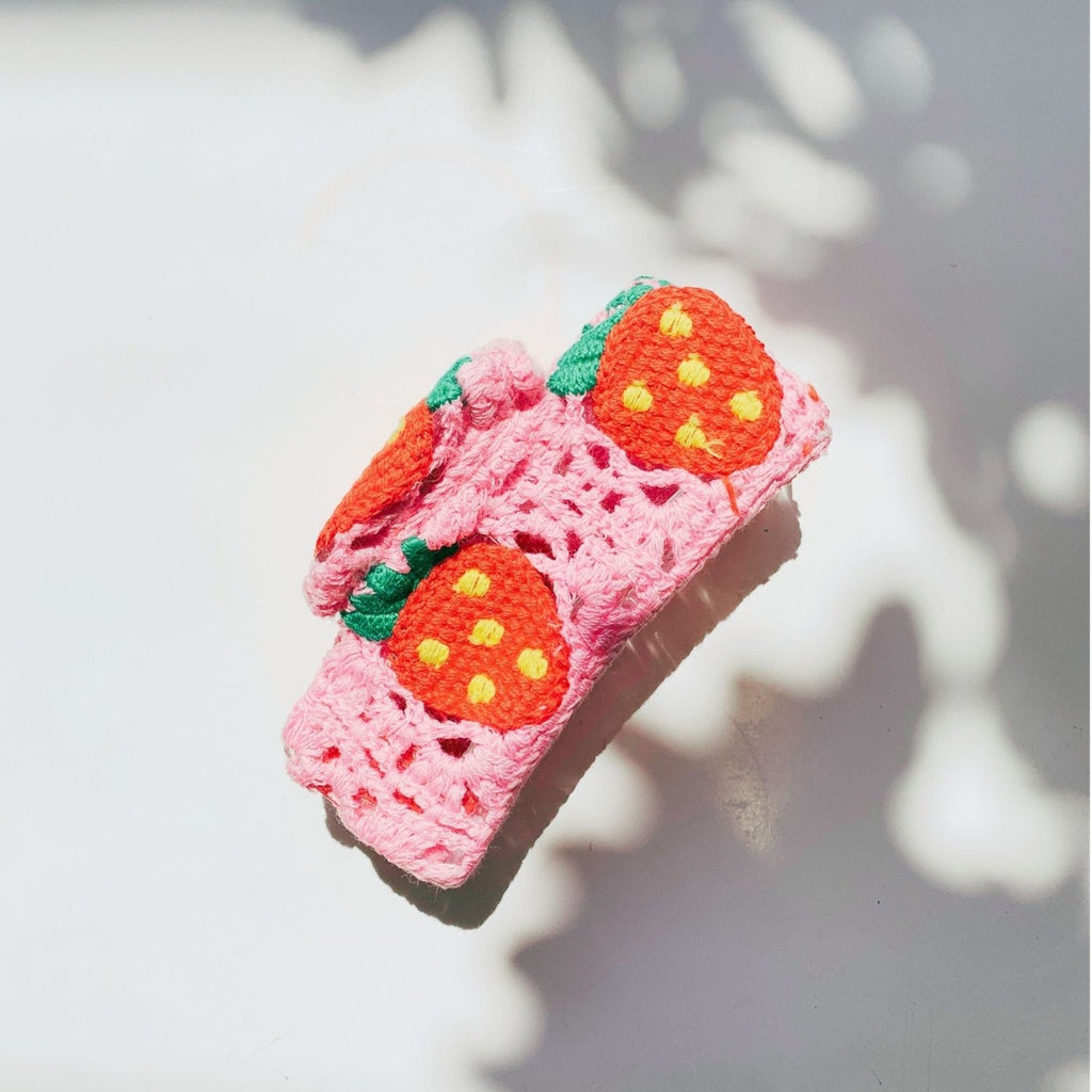 Velvet Claws Strawberry Granny Square Hair Claw - Poppy & Vine