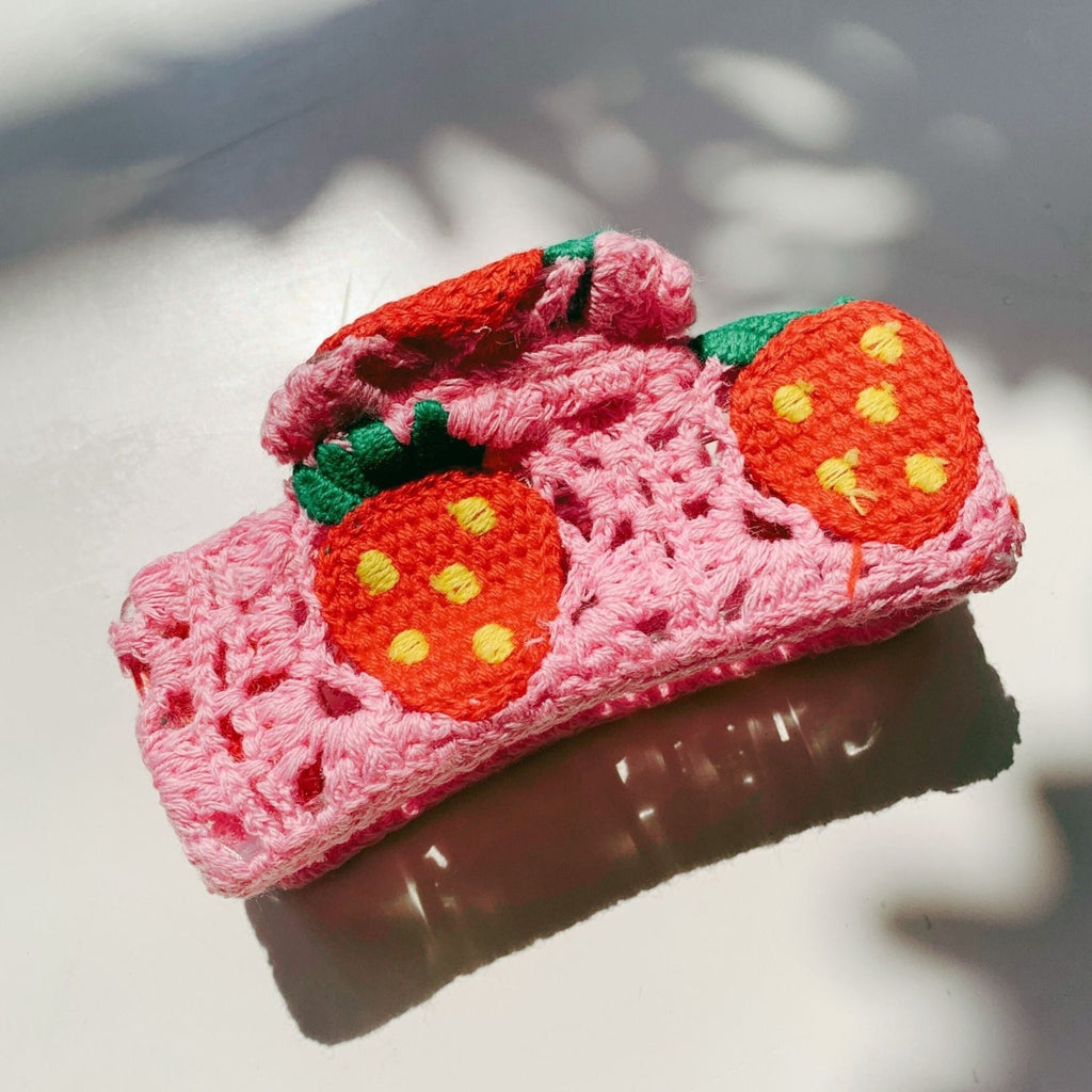 Velvet Claws Strawberry Granny Square Hair Claw - Poppy & Vine