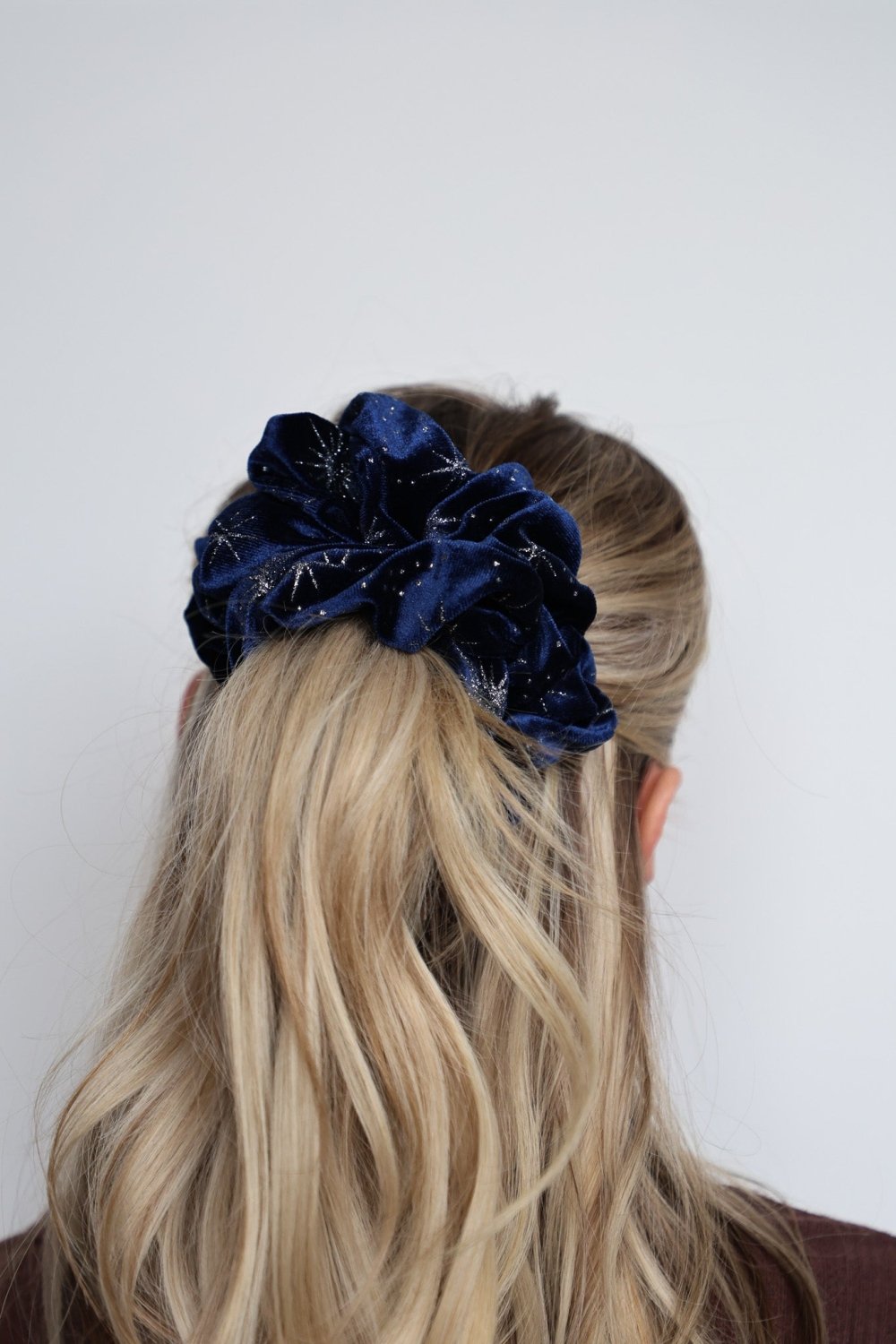 VELVET OVERSIZED SCRUNCHIE - Poppy & Vine